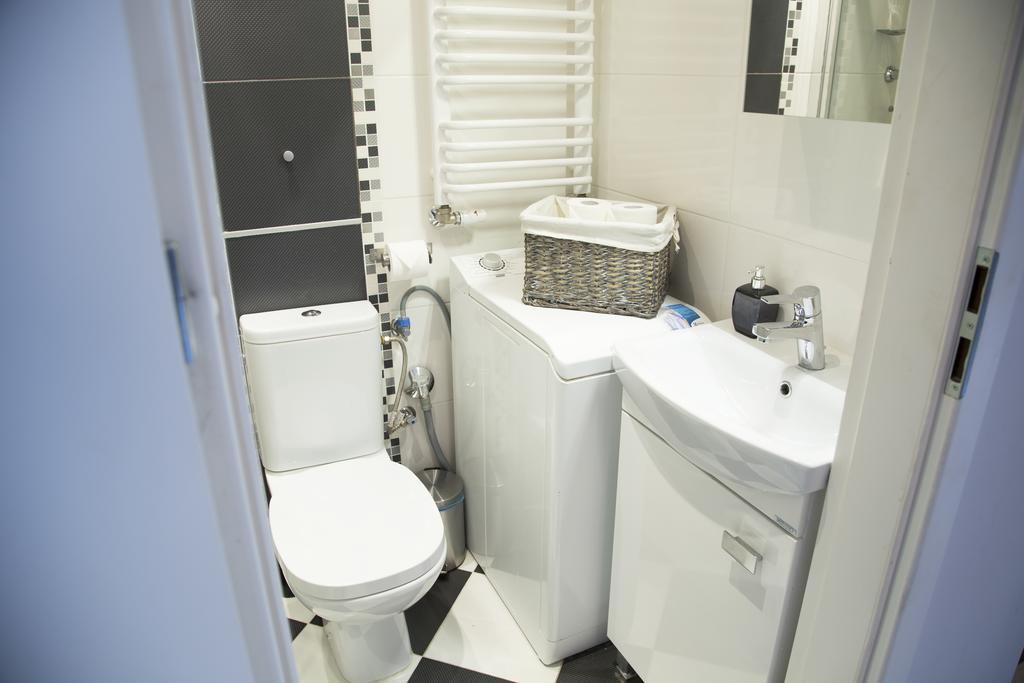 Key Apartments Chmielna 바르샤바 객실 사진