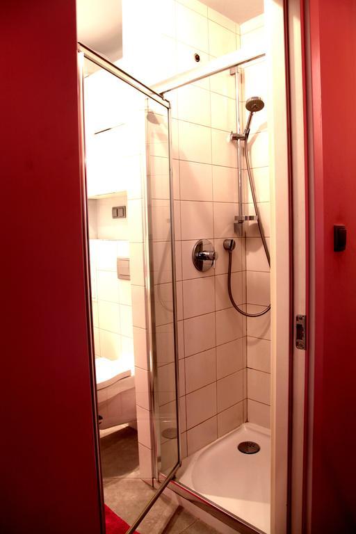 Key Apartments Chmielna 바르샤바 객실 사진