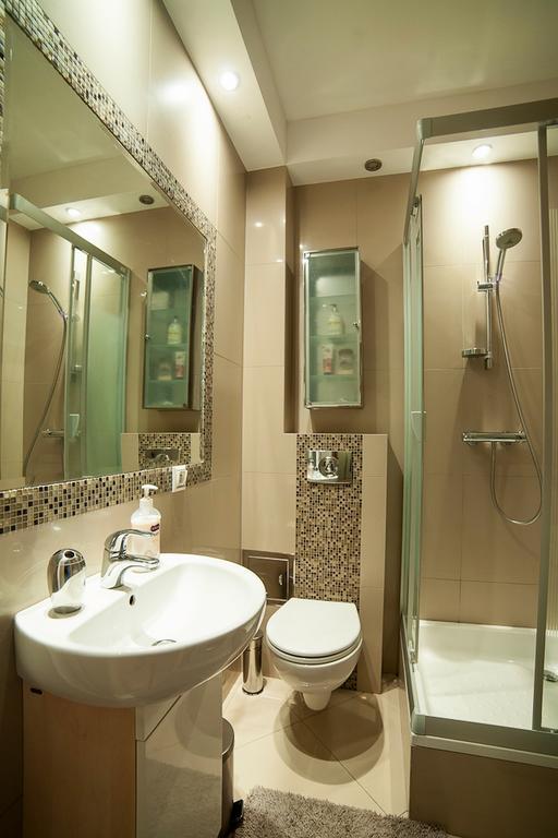 Key Apartments Chmielna 바르샤바 객실 사진